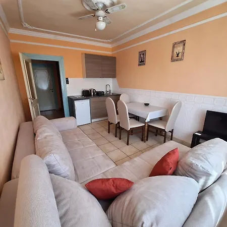 Sylvia Apartamento Balatonalmádi