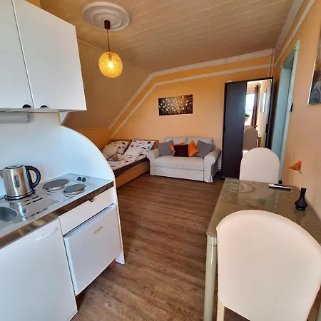 Appartement Sylvia Balatonalmádi
